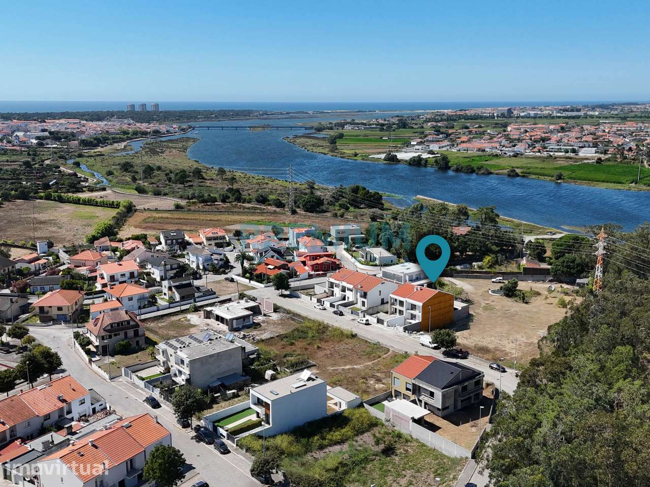 Moradia T4 nova, de arquitetura moderna, em Fão, Esposende - Grande imagem: 2/20