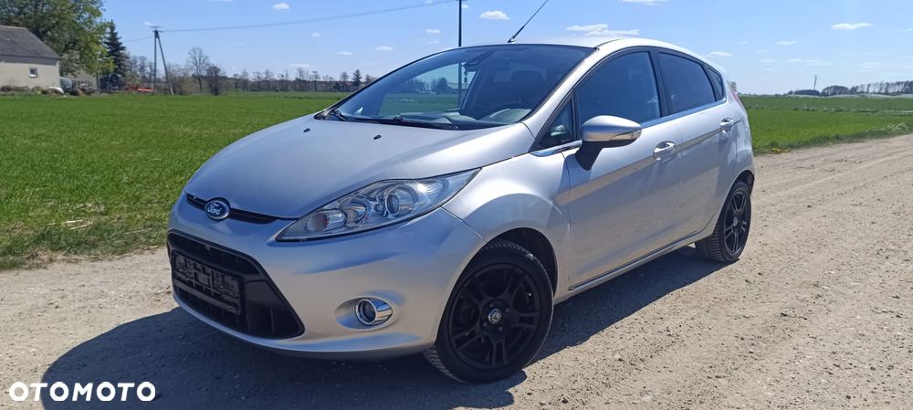 Ford Fiesta - 2