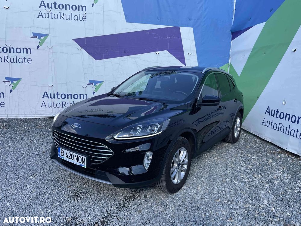 Ford Kuga - 1