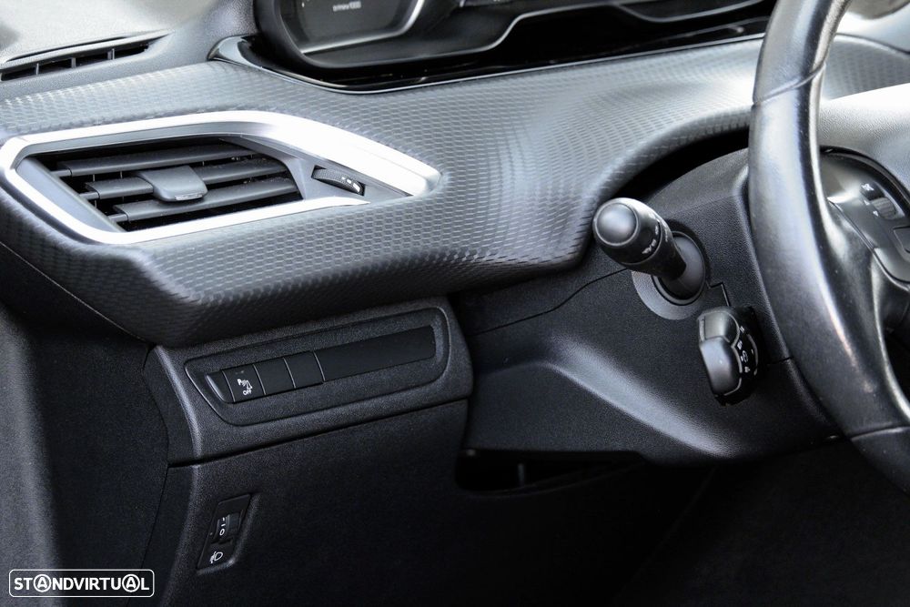 Peugeot 208 1.2 PureTech Style - 12