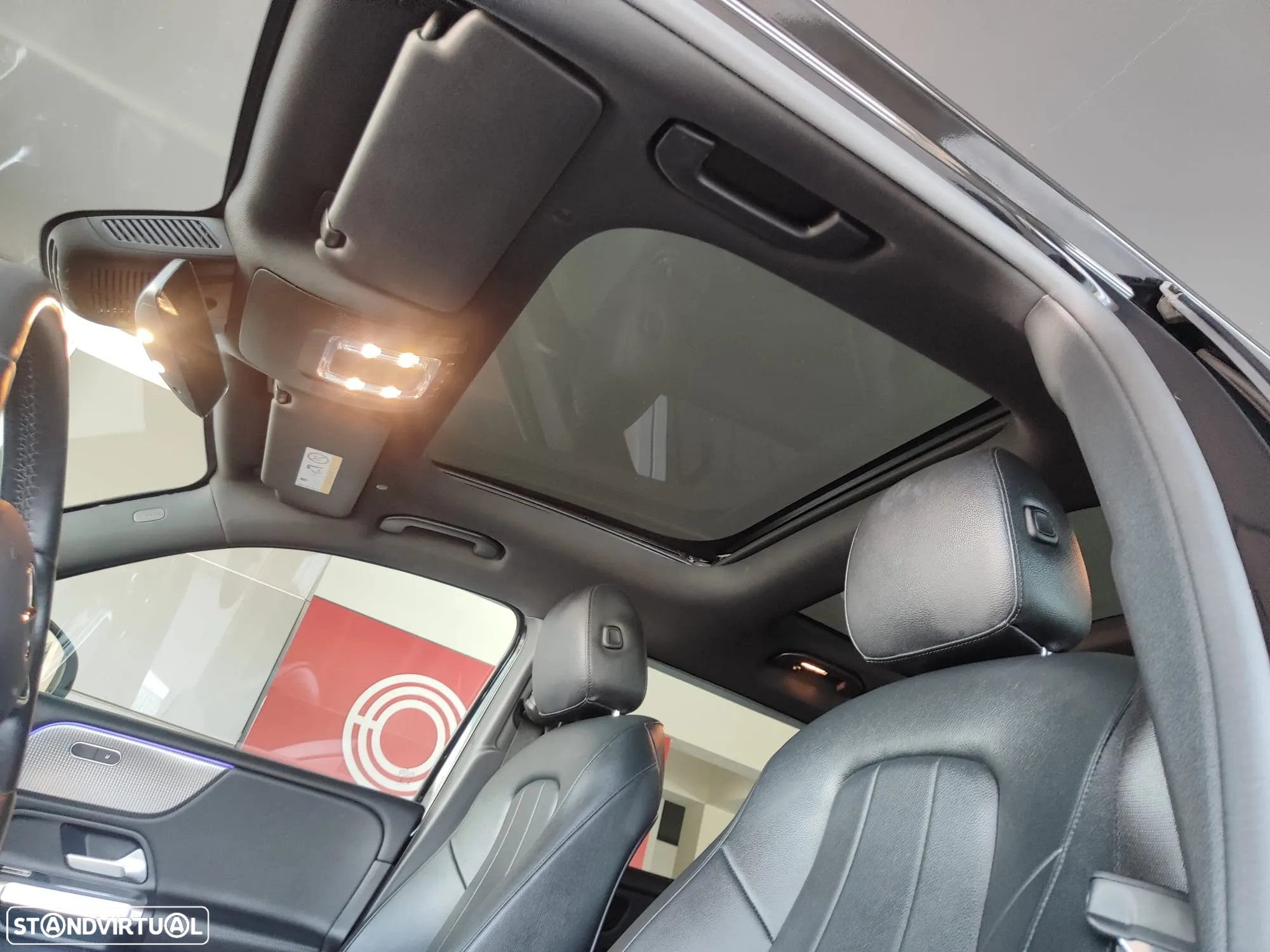 Mercedes-Benz EQB 300 4Matic Progressive - 27