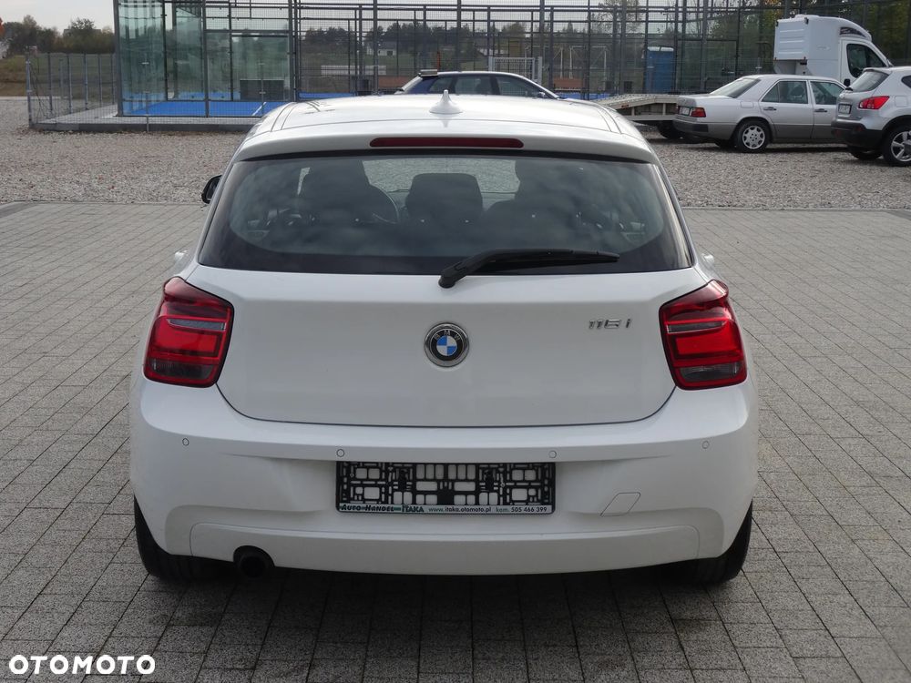 BMW Seria 1 116i Sport Line - 9