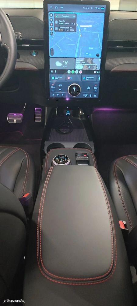 Ford Mustang Mach-E 98.7 kWh Premium AWD - 25