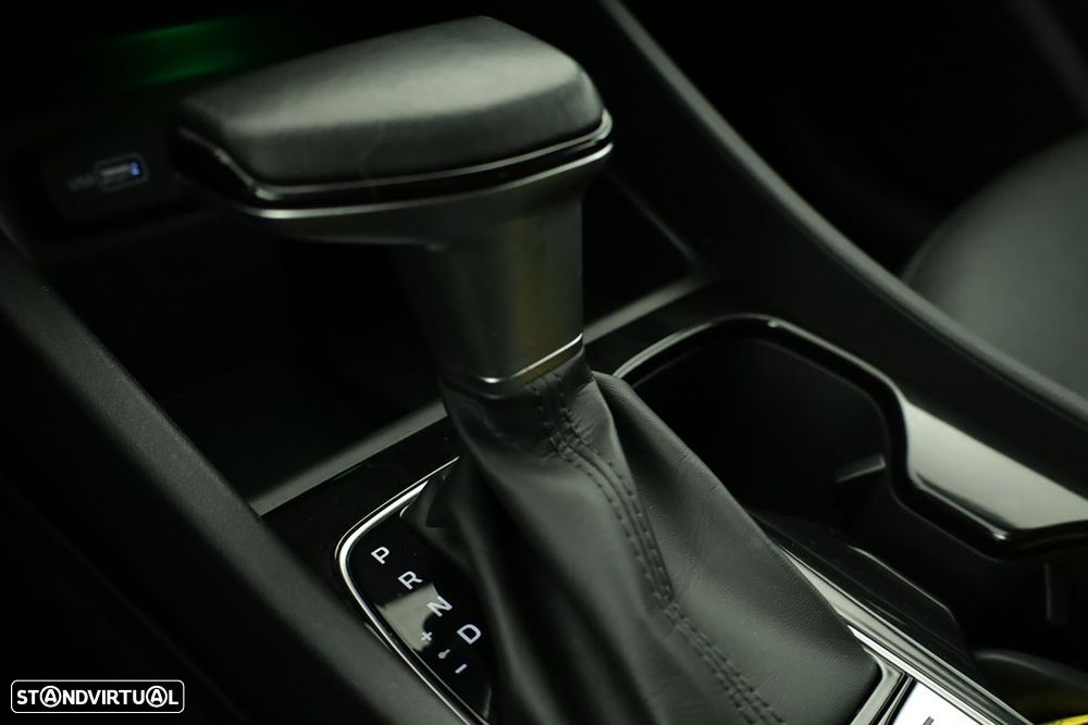 Hyundai Tucson 1.6 CRDi Premium DCT - 14