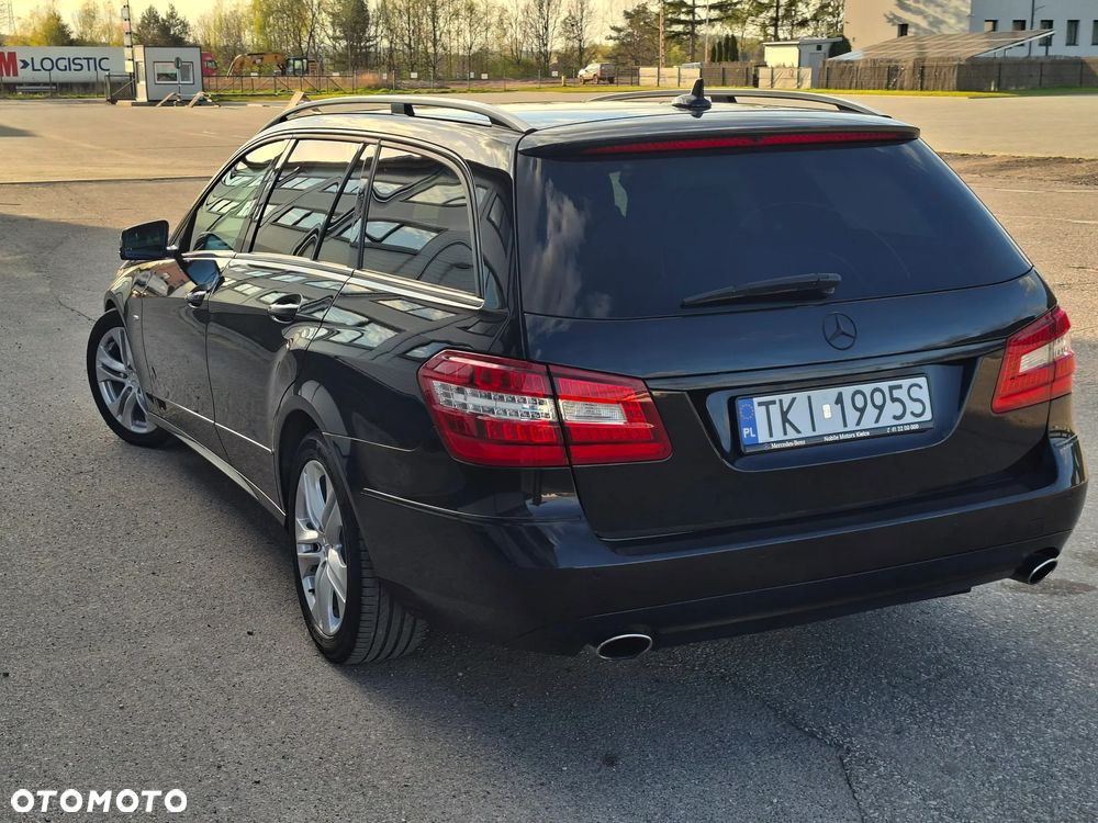 Mercedes-Benz Klasa E 200 CGI BlueEFFICIENCY Automatik Avantgarde - 9