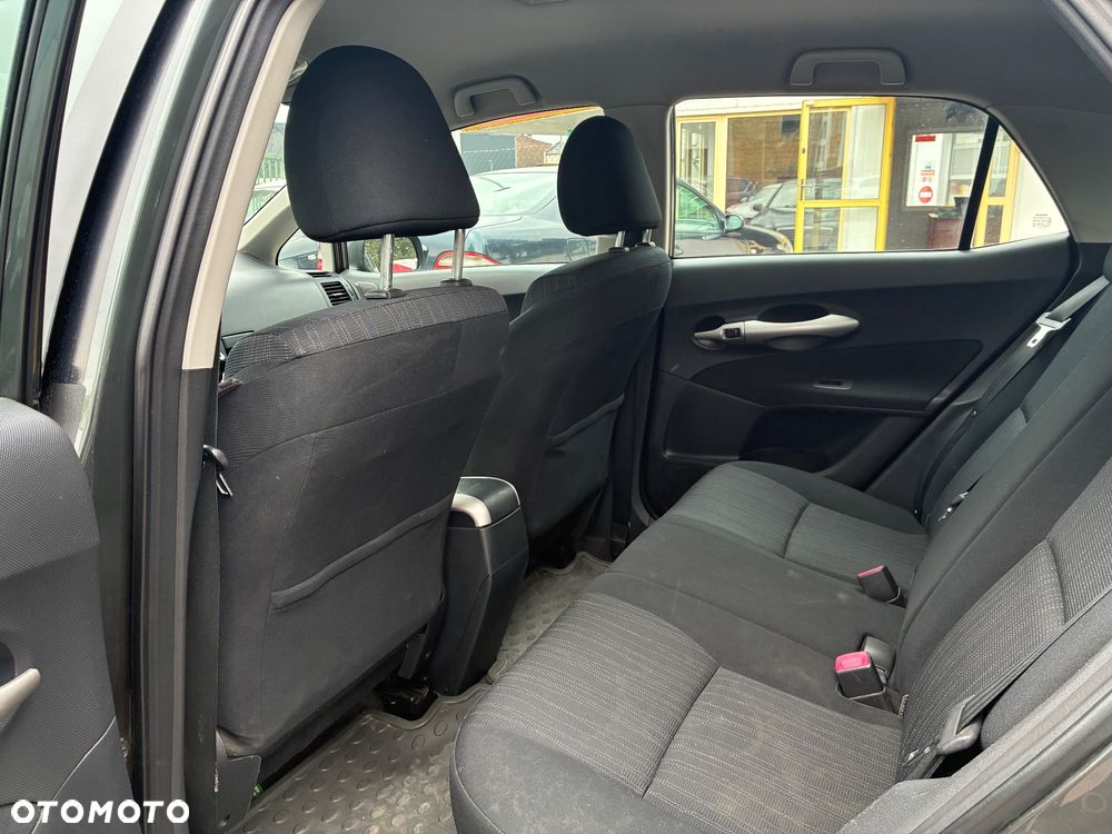 Toyota Auris - 9