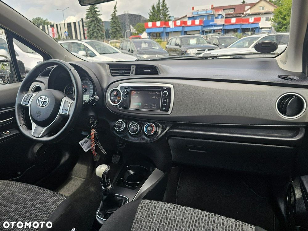Toyota Yaris 1.33 VVT-i Comfort - 19