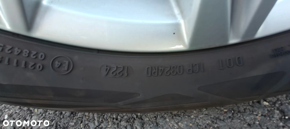 Volkswagen Touran - 7
