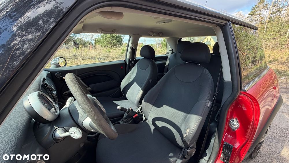 MINI Cooper Standard - 8