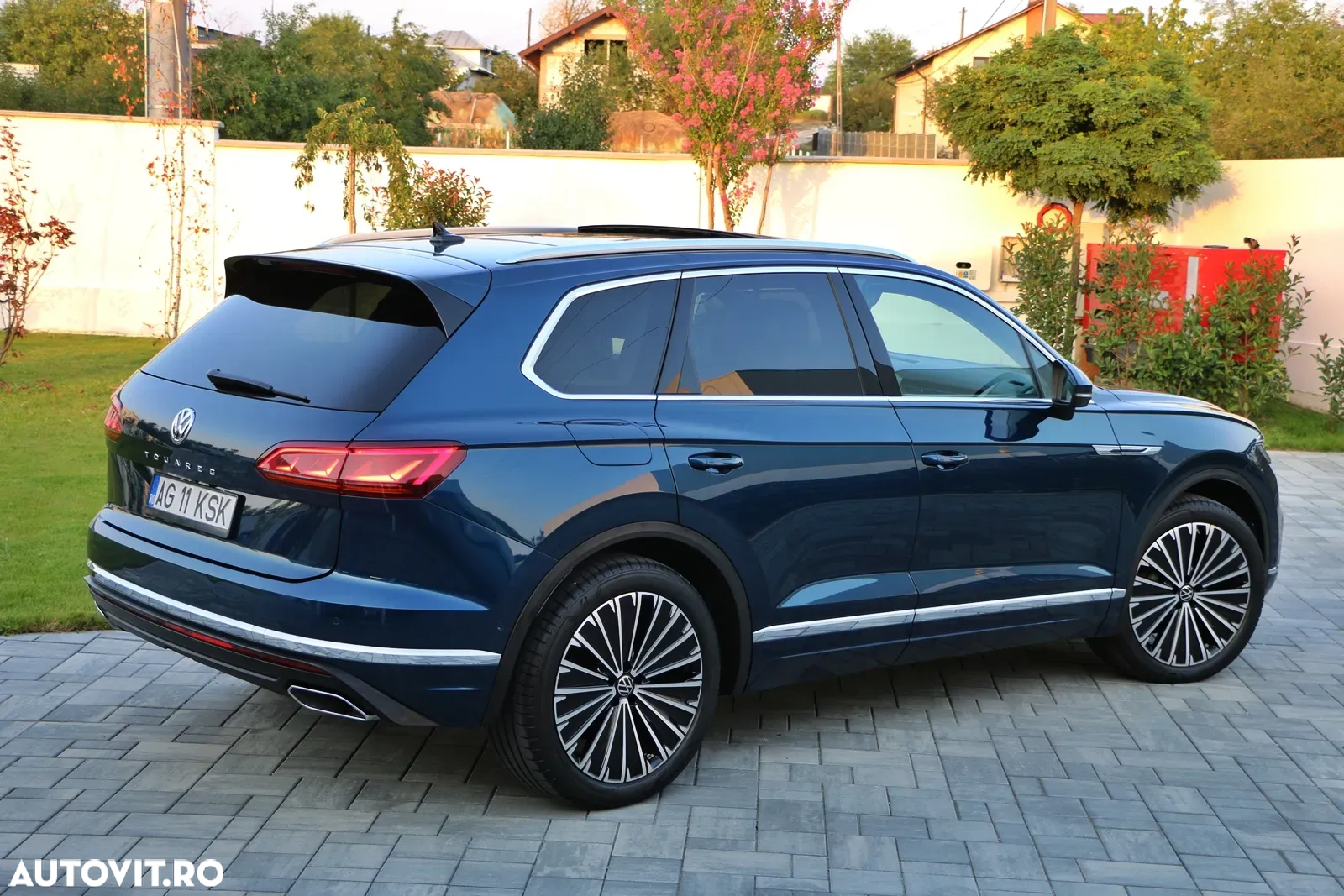 Volkswagen Touareg - 13