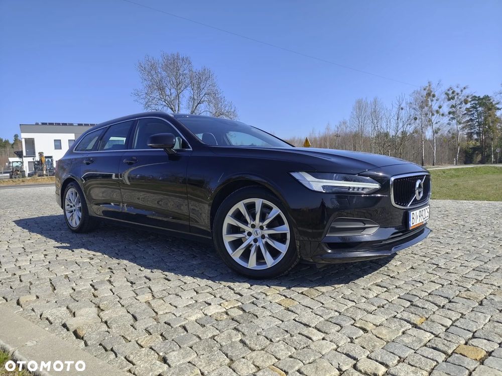 Volvo V90 D3 Momentum - 1