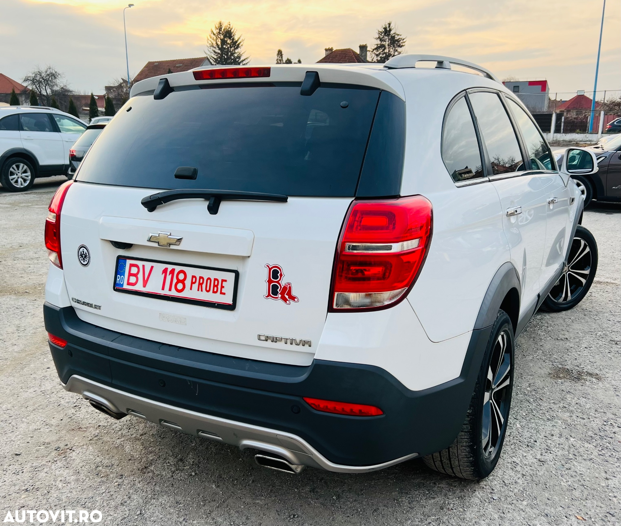 Chevrolet Captiva 2.2D AWD Plus Aut. 7 locuri LT black leather - 3