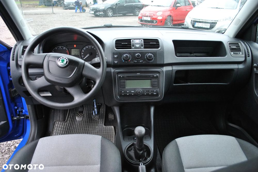 Skoda Fabia 1.2 HTP COOL Edition - 12