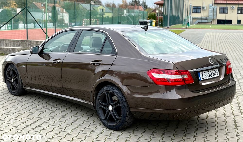 Mercedes-Benz Klasa E - 4