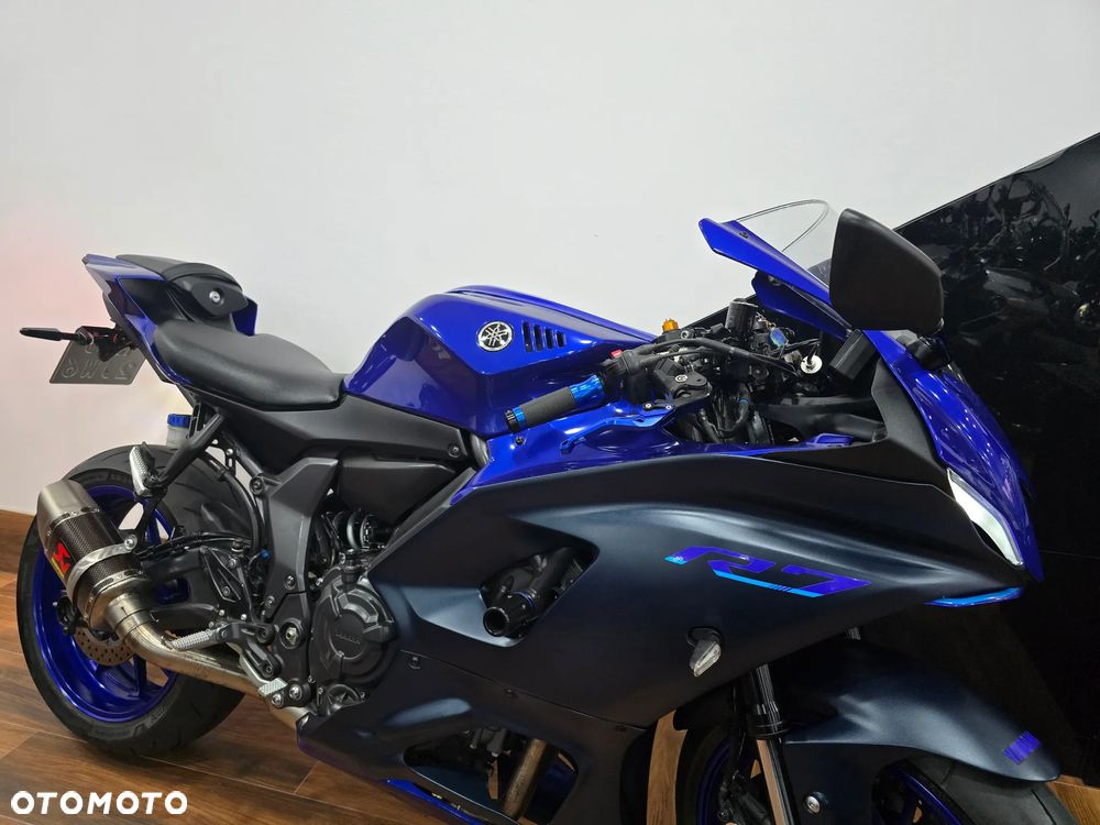 Yamaha R7 - 2