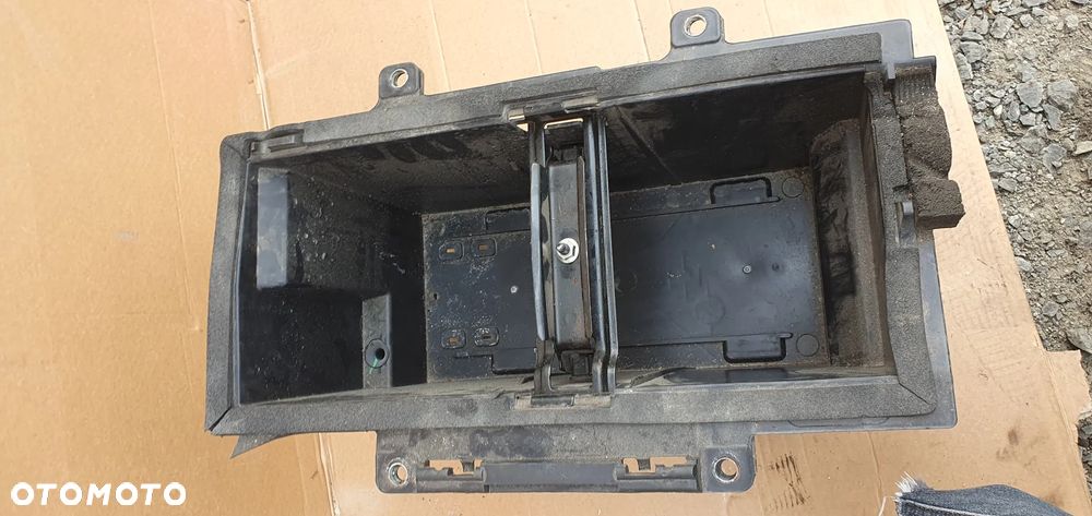 Obudowa podstawa akumulatora Citroen Jumper Ducato III Boxer 1384216080 1384209080 - 6