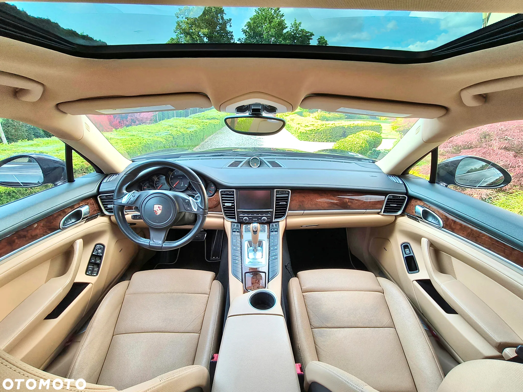 Porsche Panamera 4 PDK Platinum Edition - 17