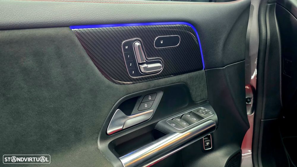 Mercedes-Benz GLA 200 d AMG Line - 10