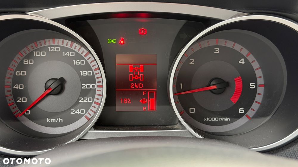 Mitsubishi Outlander 2.0 DI-D 4WD Intense - 17