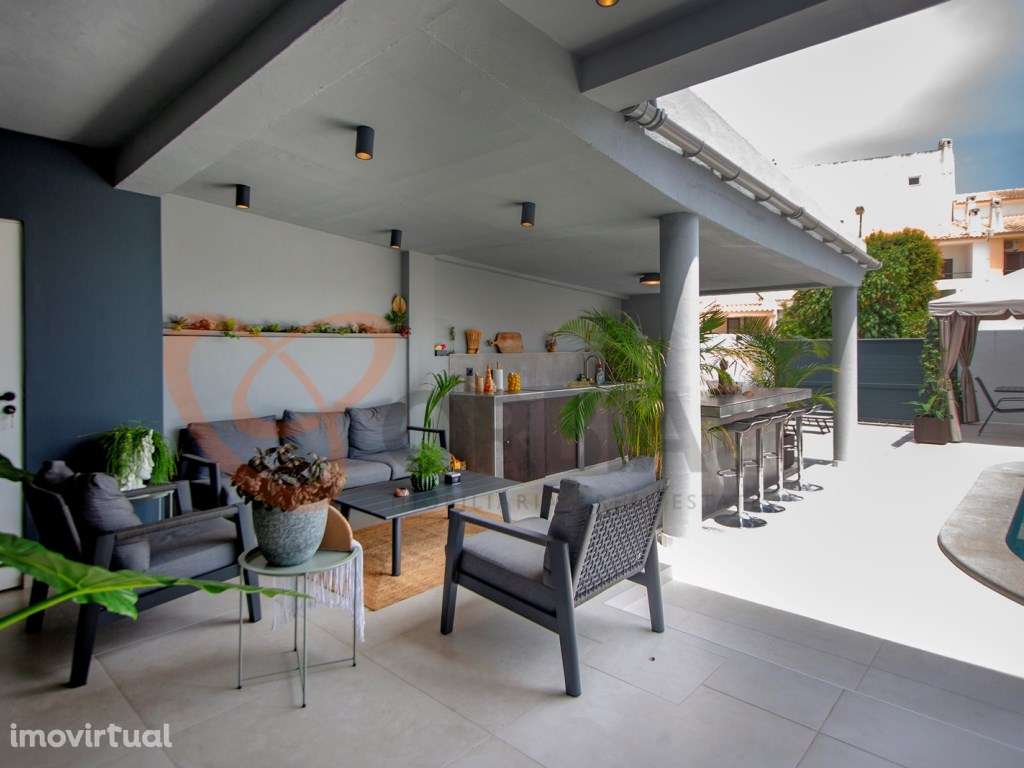 Fantástica Moradia para venda em Albufeira com 3 quartos e piscina - Grande imagem: 4/40
