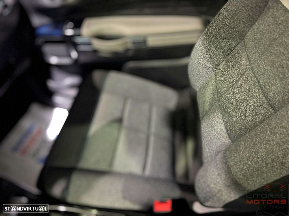 Citroën C4 Cactus 1.2 PureTech Shine EAT6 - 20