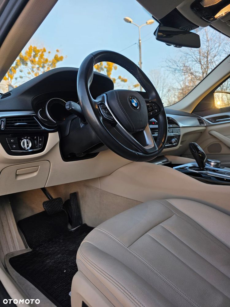 BMW Seria 5 - 24