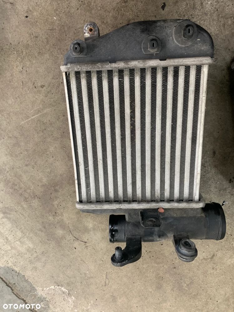 intercooler lewy prawy A6 C6 3.0 TDI BMK - 2
