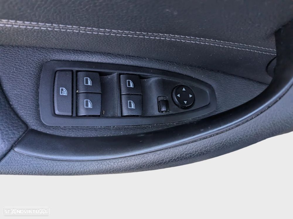 BMW X1 16 d sDrive - 7