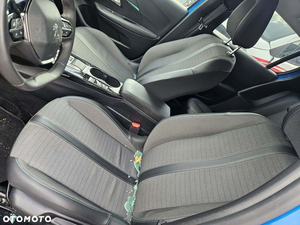 Peugeot 208 PureTech 100 EAT8 Active Pack - 14