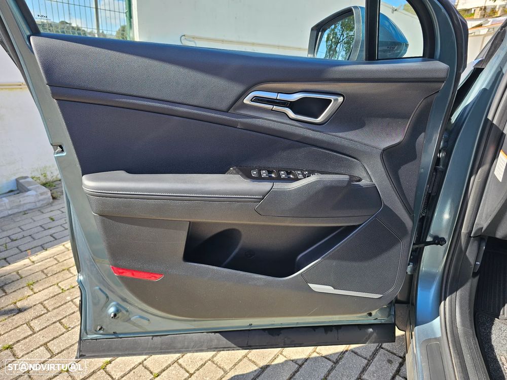 Kia Sportage 1.6 T-GDi PHEV Tech - 18