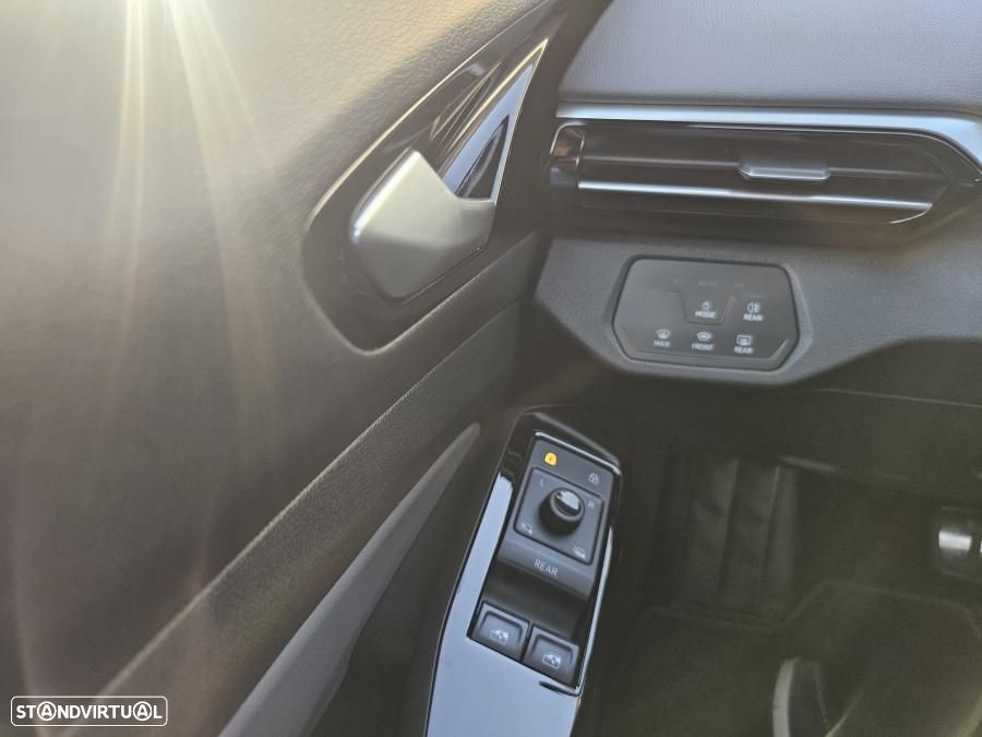 VW ID.4 77 kWh Pro - 26