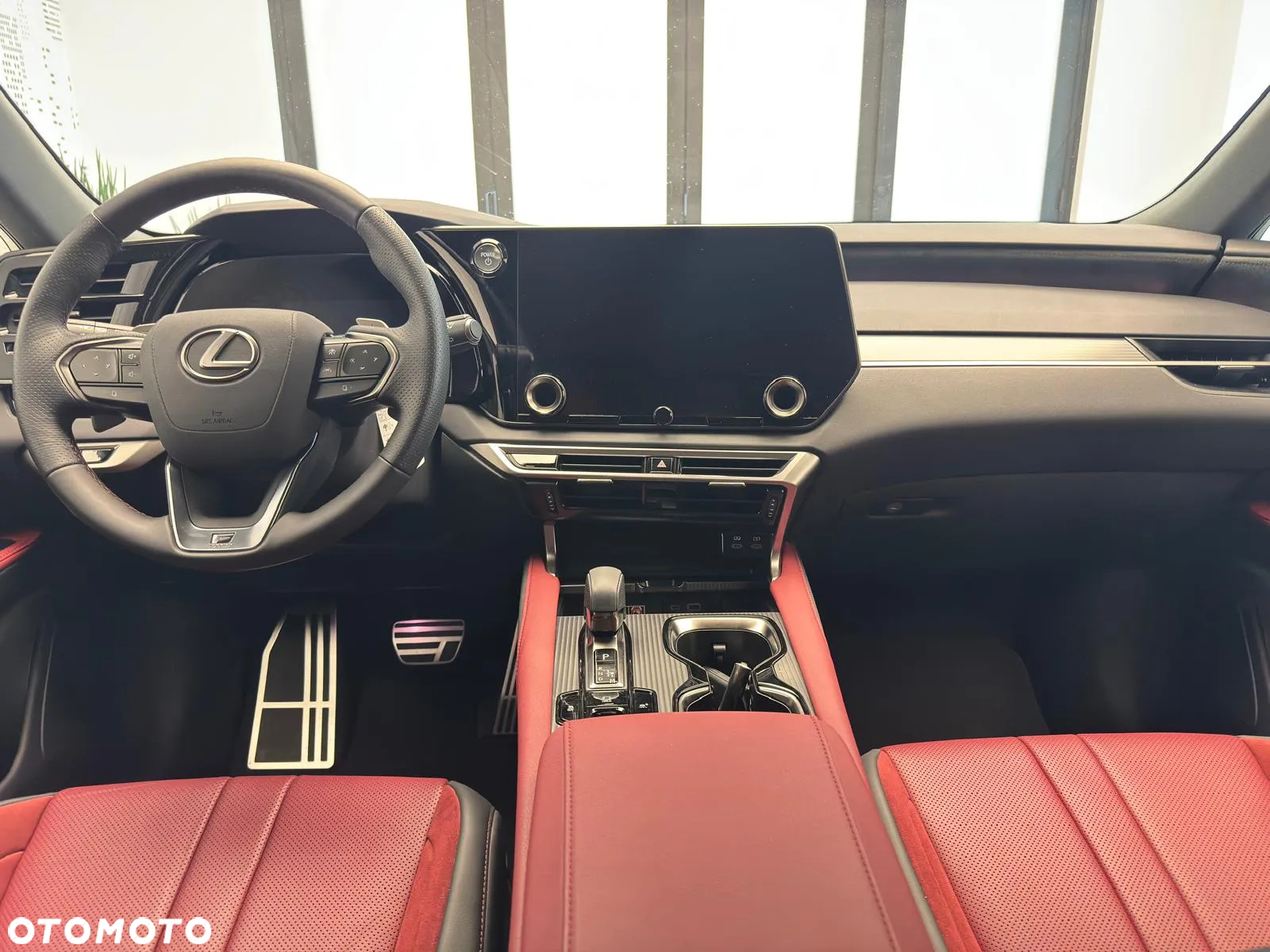 Lexus RX - 6
