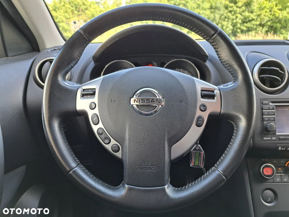 Nissan Qashqai - 23