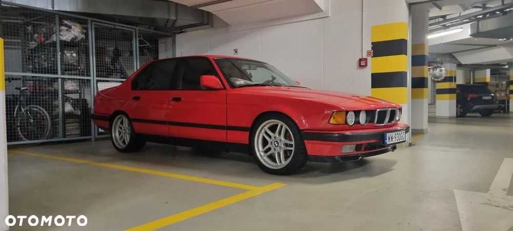 BMW Seria 7 - 16
