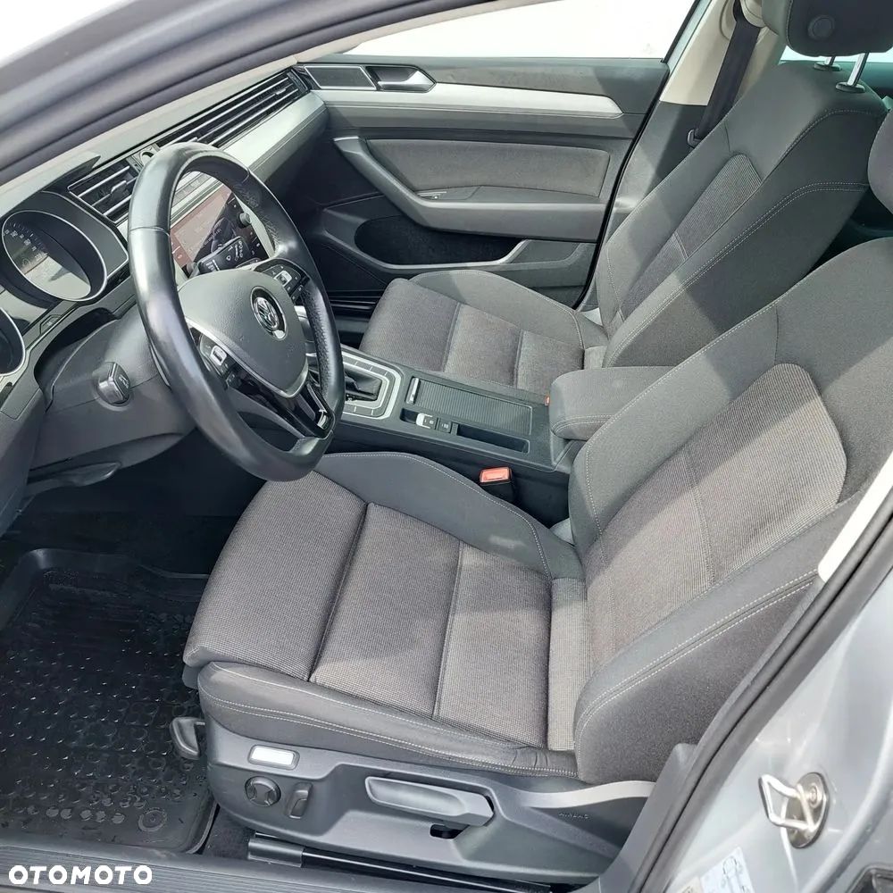 Volkswagen Passat 2.0 TDI BMT Comfortline DSG - 8