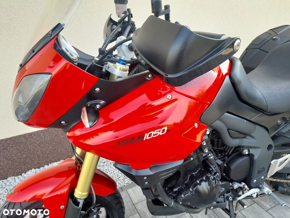 Triumph Tiger - 24