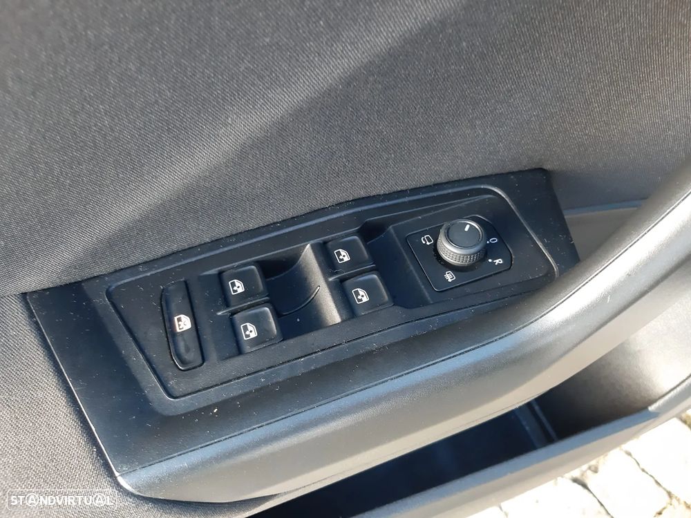 VW T-Roc 1.0 TSI Life - 18