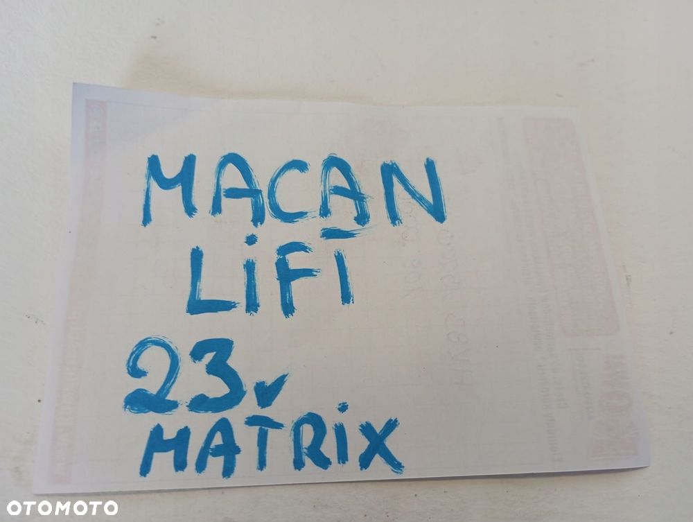 LAMPA PRAWA PORSCHE MACAN LIFT 23R 95B941016L MATRIX - 3