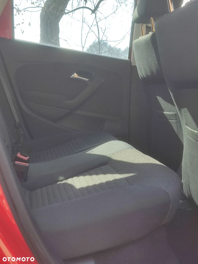 Volkswagen Polo 1.4 Team - 32