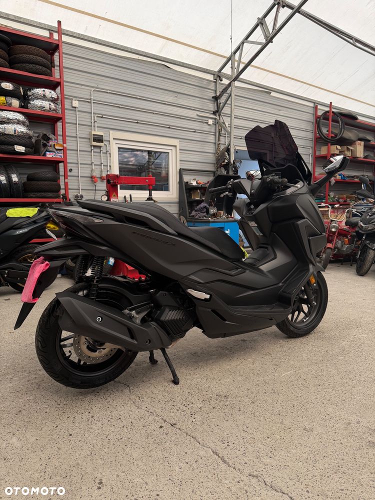 Honda NSS - 8