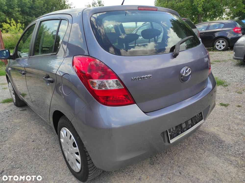 Hyundai i20 - 3