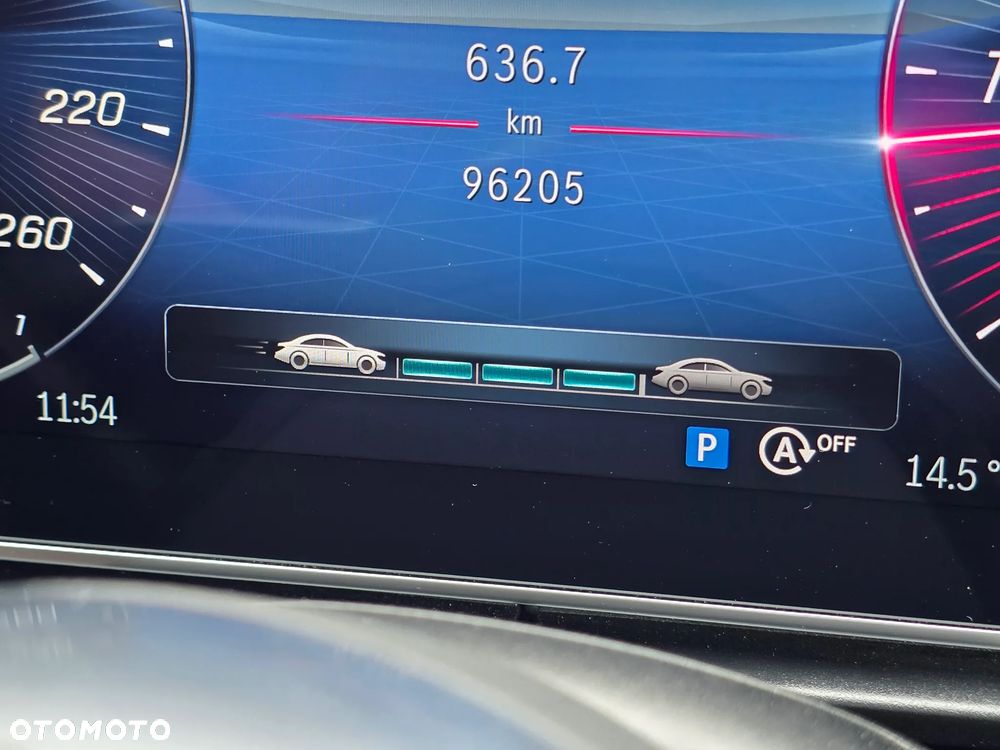 Mercedes-Benz Klasa C 220 d 4Matic 9G-TRONIC Avantgarde - 27