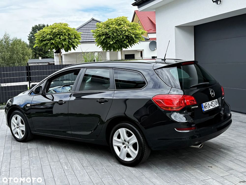 Opel Astra 1.4 Turbo Color Edition - 15