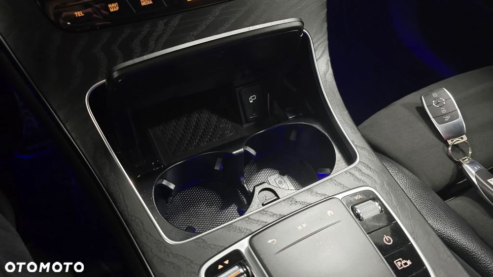 Mercedes-Benz GLC 300 de 4Matic 9G-TRONIC AMG Line Plus - 22