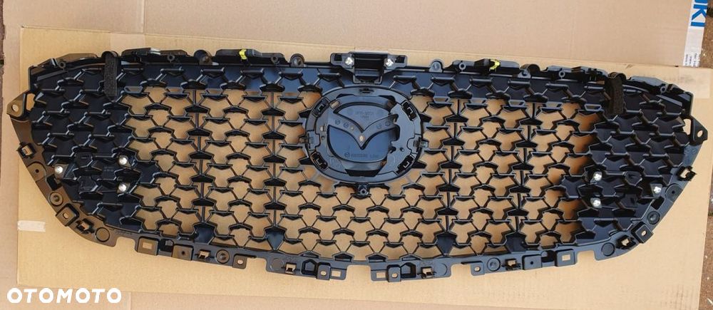 MAZDA CX-30 CX 30 GRILL ATRAPA CHŁODNICY DFR550710 - 2