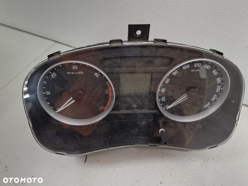 SKODA FABIA II 2 1.4 TDI KOMPUTER LICZNIK ZESTAW 5J0 06-10 5J0920810C 038906019NS - 2