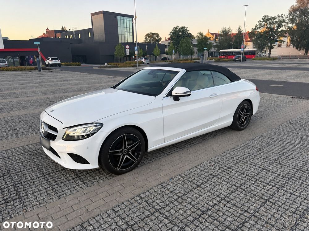Mercedes-Benz Klasa C 300 4MATIC 9G-TRONIC - 7