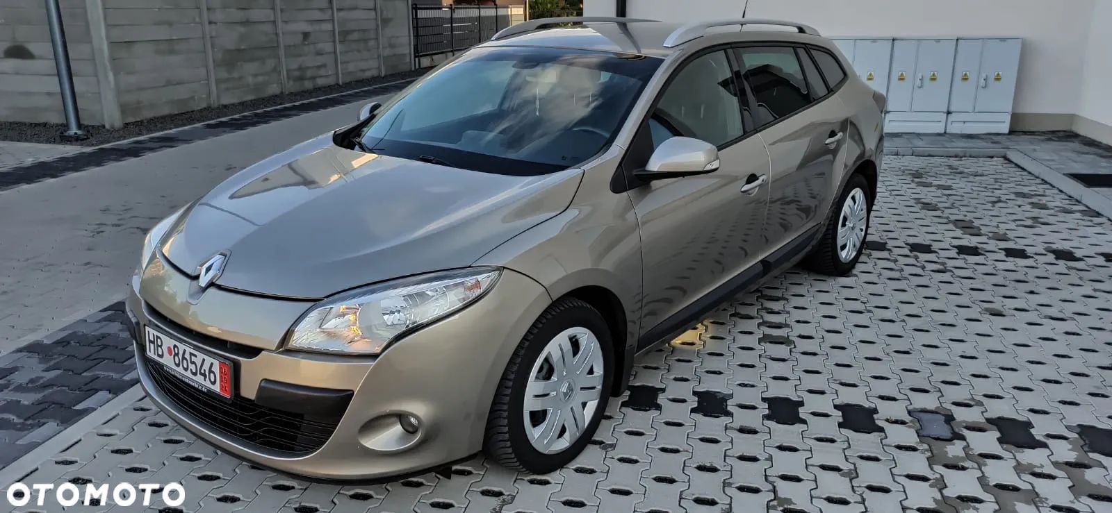 Renault Megane Grandtour 2.0 140 CVT Dynamique - 1