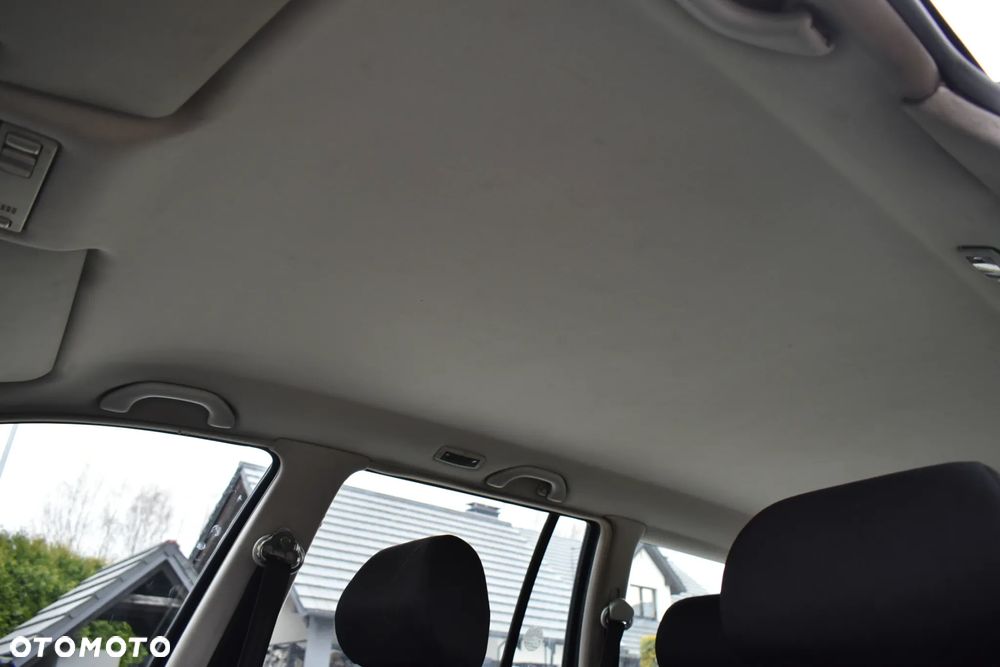 Volkswagen Golf - 18