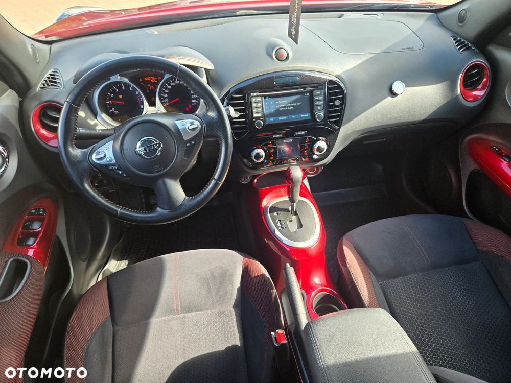 Nissan Juke 1.6 DIG-T ALL-MODE 4x4i Xtronic 360 - 17